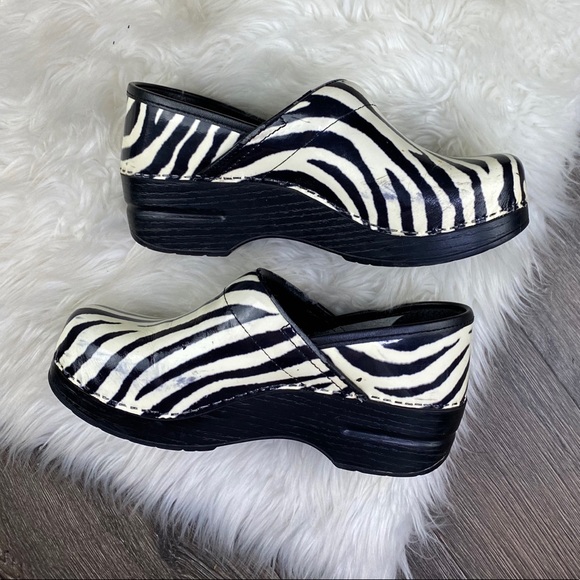 dansko zebra clogs